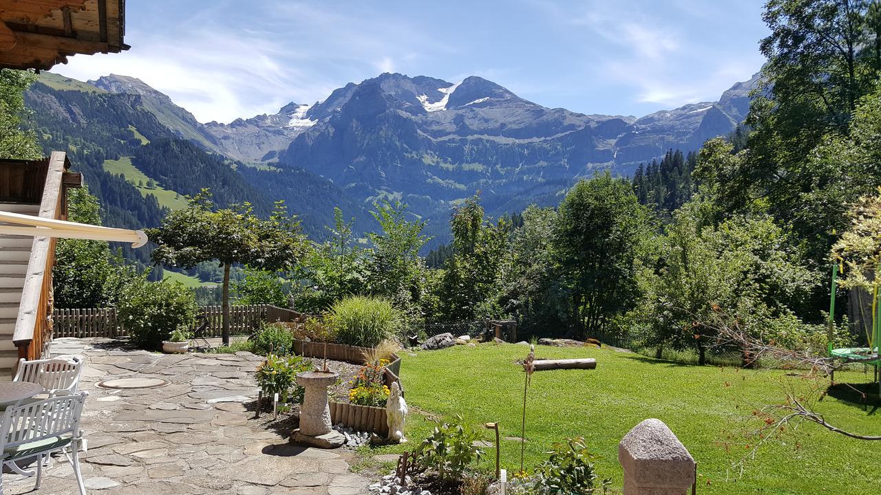 Bed and Breakfast Bergluft Lenk Zewnętrze zdjęcie