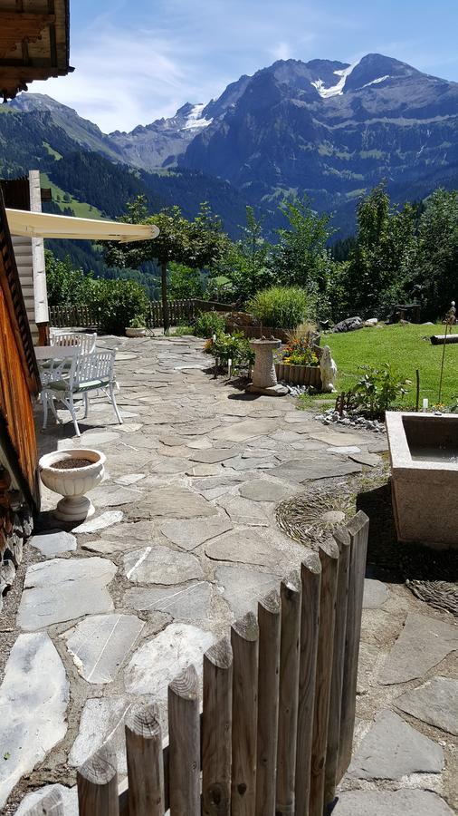 Bed and Breakfast Bergluft Lenk Zewnętrze zdjęcie
